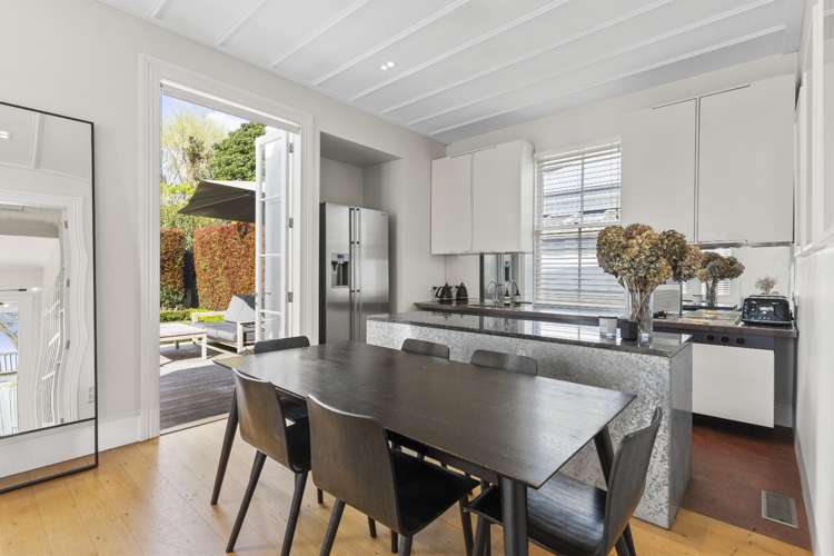 8 Wellpark Avenue Grey Lynn_11