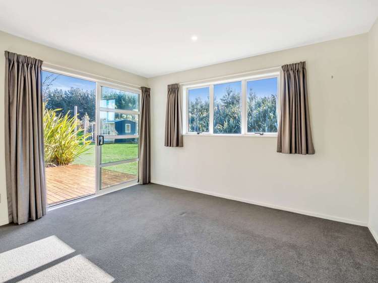 3 Mowhia Grove Waitarere Beach_14
