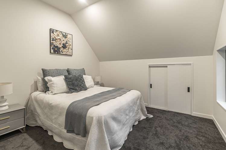 12a Range View Road Mount Albert_18