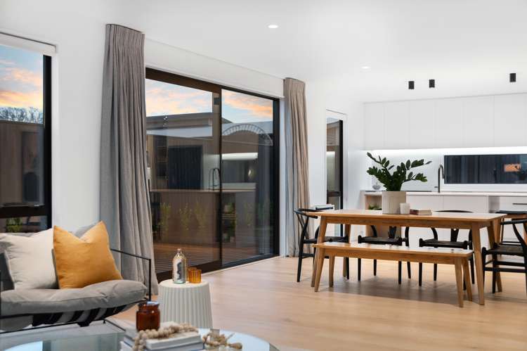 23 Nederland Avenue Burwood_7