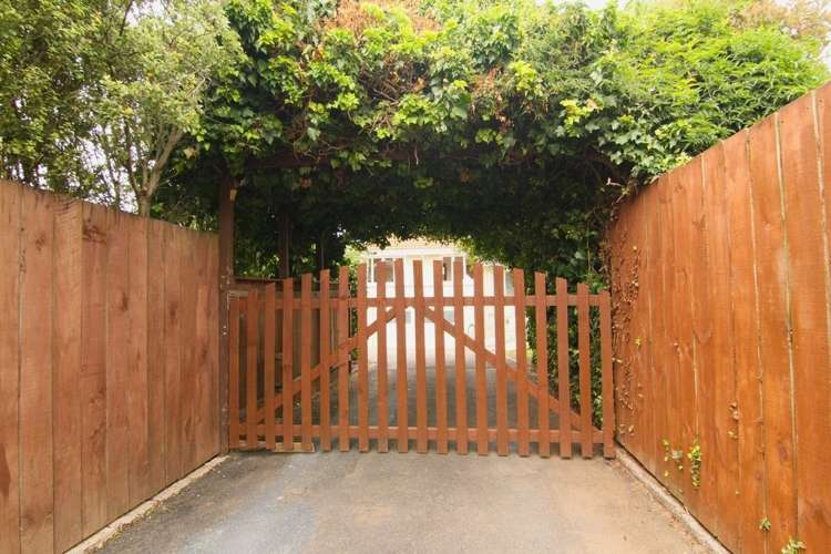 12a Te Aroha Street Hamilton East_20