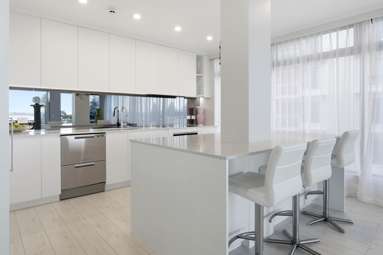 3A/21 Maunganui Road_2
