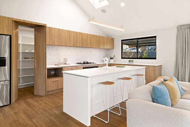 5 Goddard Way Sawyers Bay_8