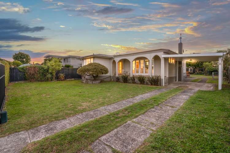 189 Riverside Avenue Point England_9