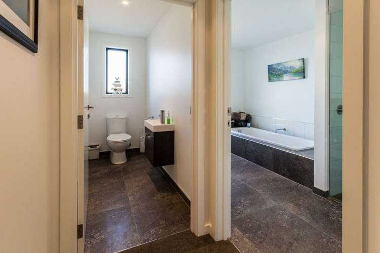 21 Mallard Street Albert Town_13