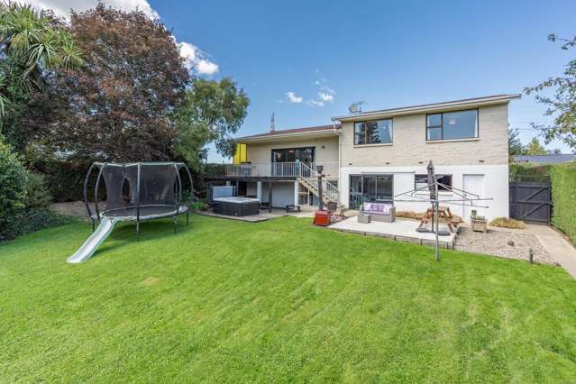 Country Family Living At Its Best!!!