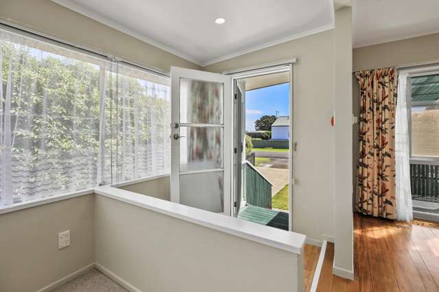 9 West Crescent Te Puru_2