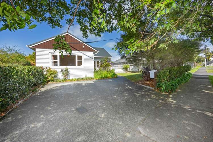 52 Fruitvale Road New Lynn_0