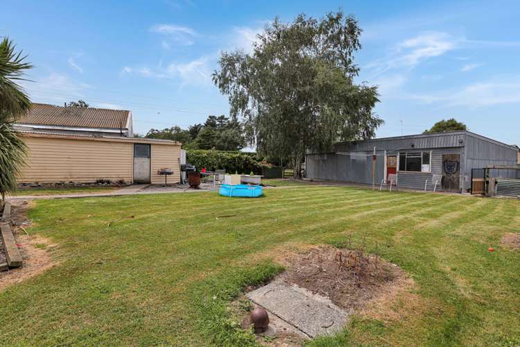 847 Boundary Road Willowby_22