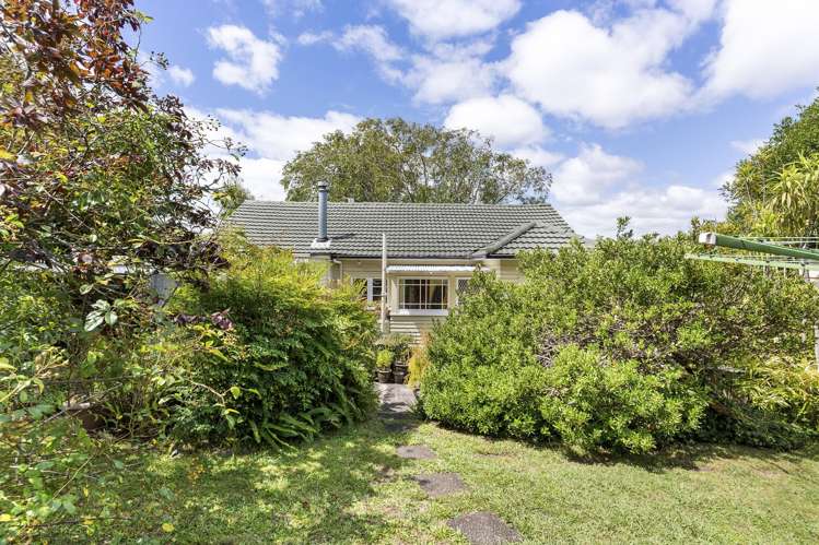 221-223 Queens Road Panmure_14