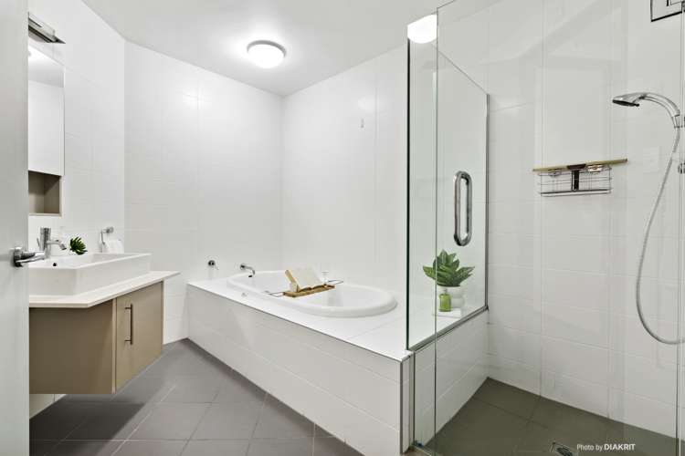 3a/22 Telford Terrace Oriental Bay_11