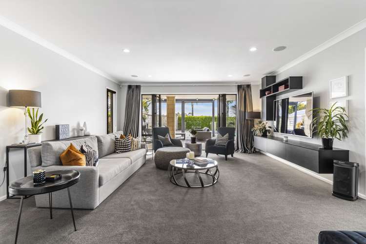 81 Whitford Park Road Whitford_59