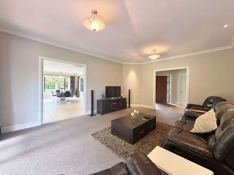 632 Marshland Road Marshland_21