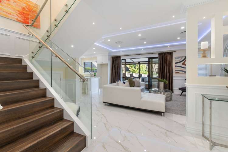 49 Matahae Drive Flat Bush_7