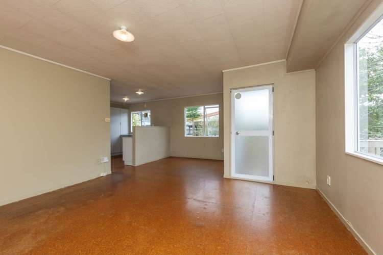 23 Meadowvale Rise Titirangi_8