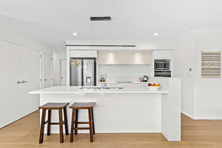 22 Laly Haddon Place Matakana_5