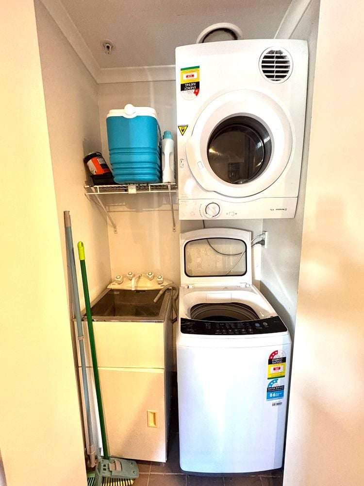 2j/83 New North Road Eden Terrace_9