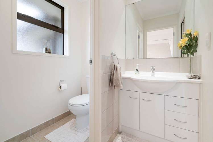 31A Archibald Road Kelston_6