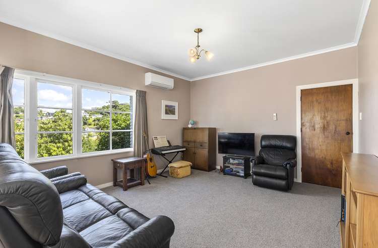 122 Tauhinu Road Miramar_5