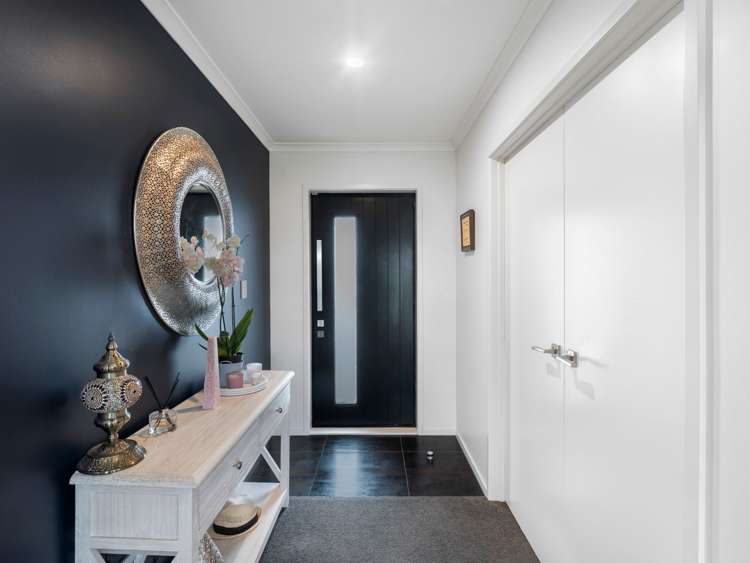 20 Magnolia Crescent Tawhero_4