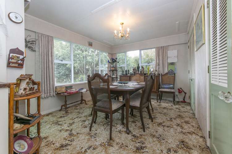 27 Karaka Street New Lynn_12