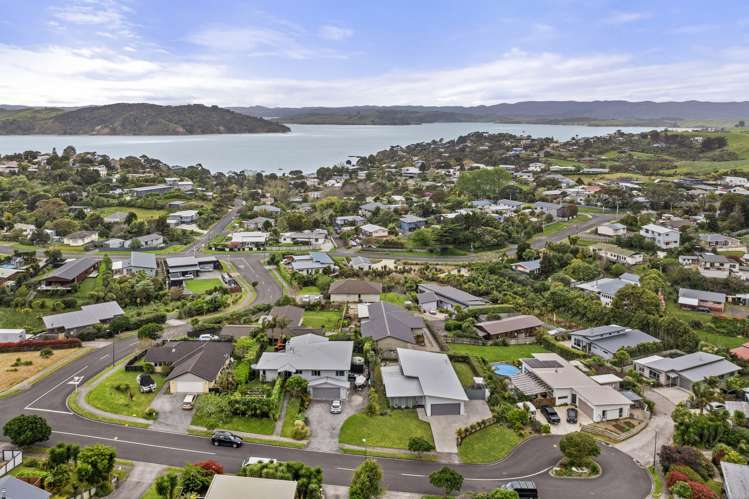 6 Puka Place Raglan_30