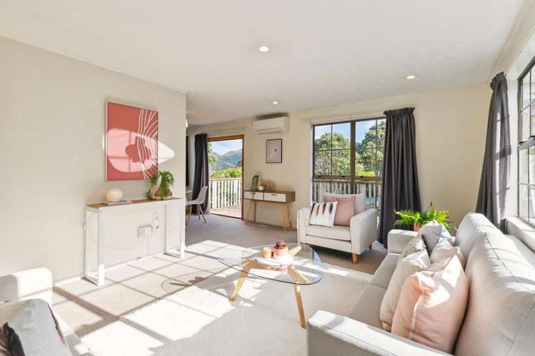 65 Percy Dyett Drive Karori_5