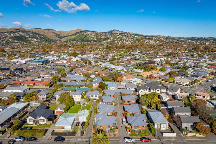 8/22 Boon Street Sydenham_13