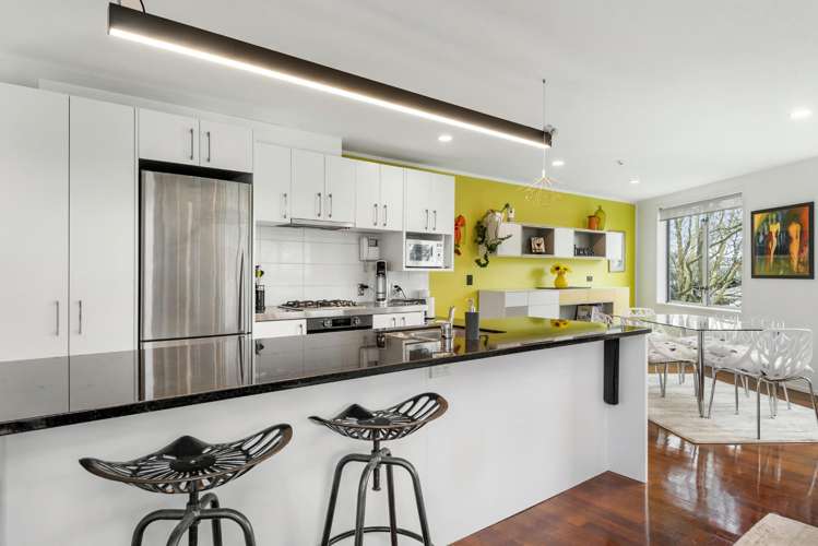 8/1a Picton Street Grey Lynn_6