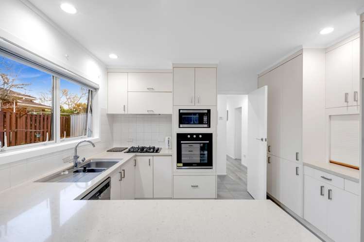 2 Ashdown Place Pahurehure_7