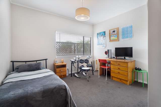 49a Woodland Road Johnsonville_1