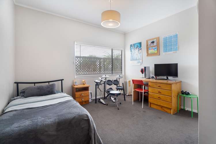 49a Woodland Road Johnsonville_1