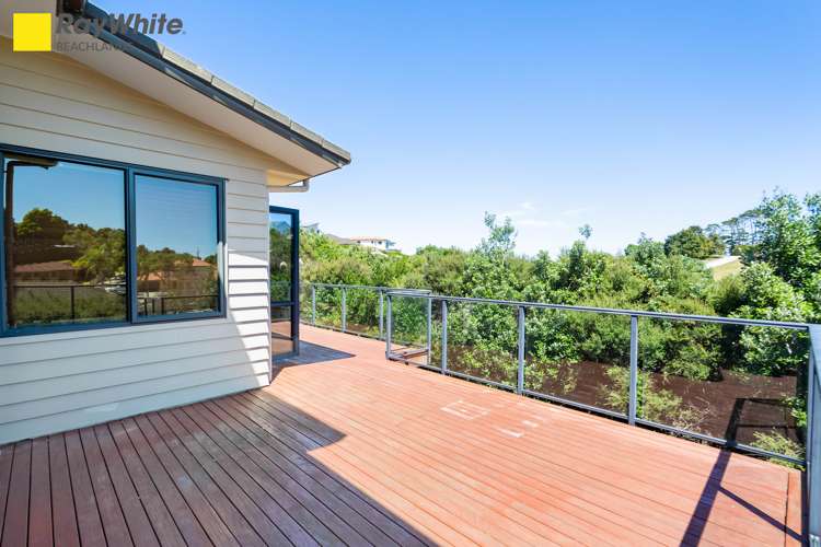 35 Pine Harbour Parade Beachlands_13