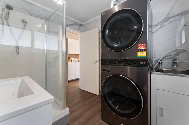 1 Relko Crescent Torbay_17