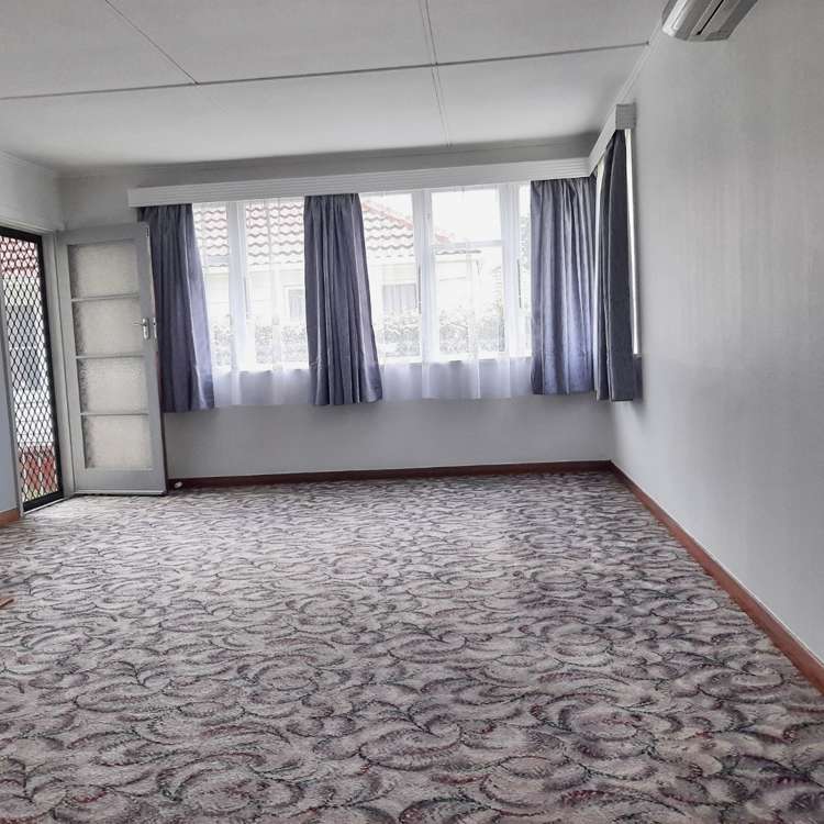 95 Hillsborough Road 1687_2