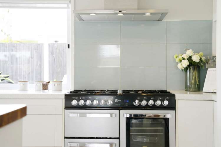 11 Marina Road Torbay_9