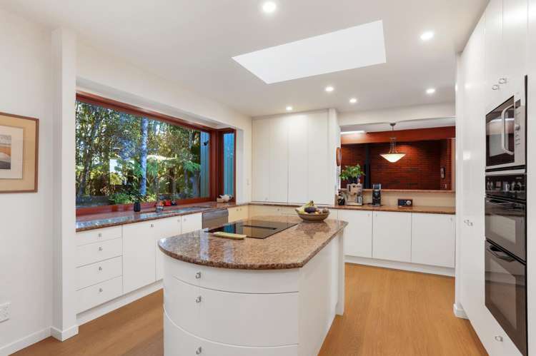 79 Scenic Drive Titirangi_15