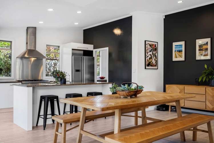 41 Intrepid Crescent Beachlands_26