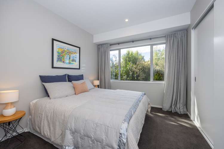 242 Beacon Point Road Wanaka_12