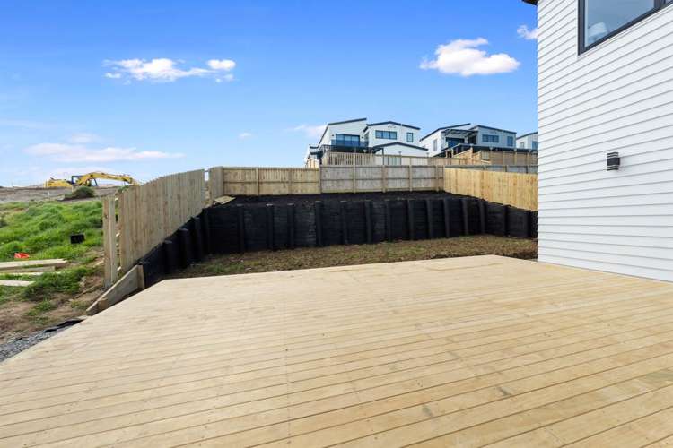 23 Ridgehill Rise Flat Bush_46