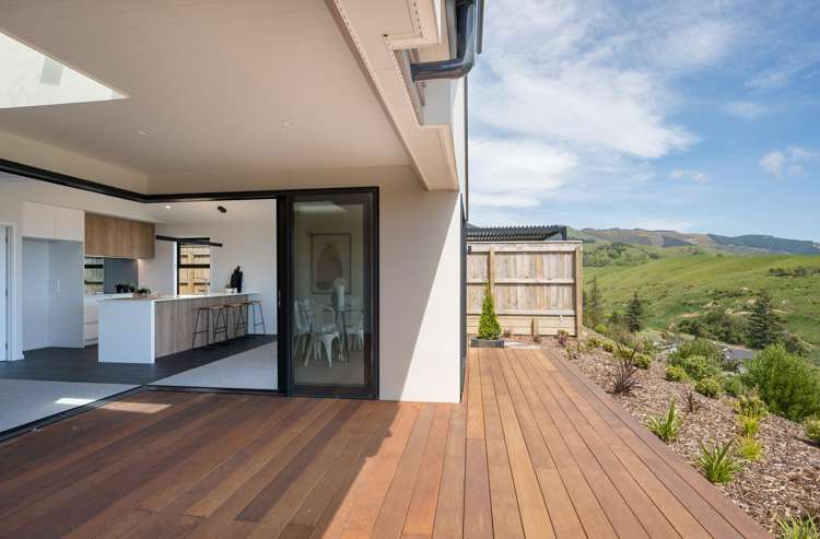 7 Hill Tops Way Stoke_14