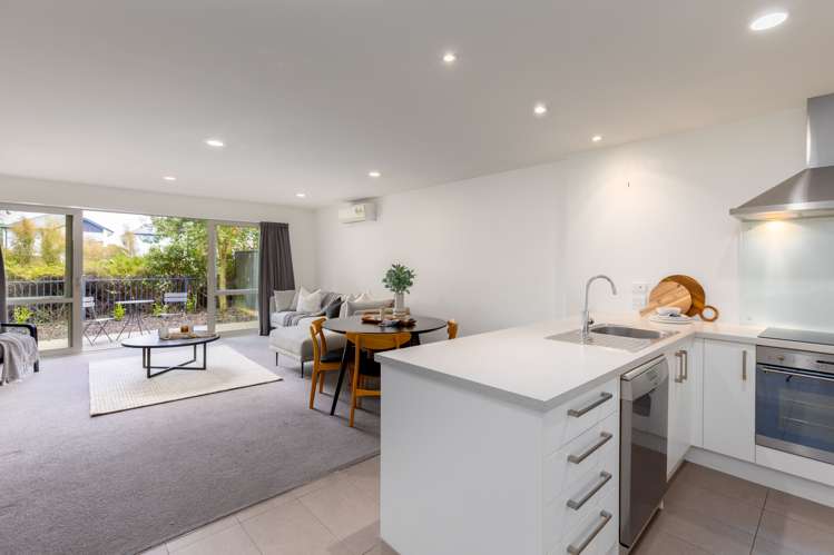 5/39 Gallaghan Close Wigram_6