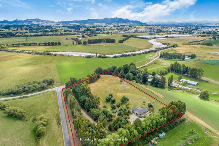 315 River Road Gore Surrounds_29