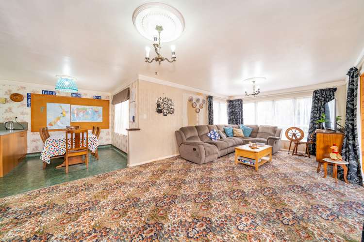 52 Brentwood Street Trentham_3