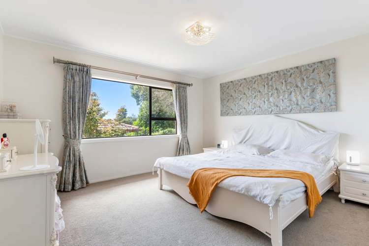 2/12 Greenvalley Rise Glenfield_8