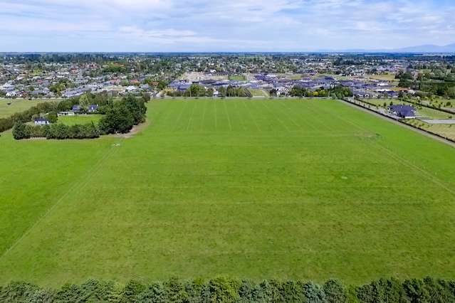 108 Racecourse Road Allenton_1