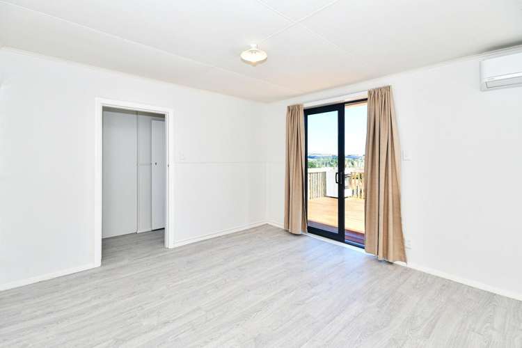 4 Kohekohe Crescent Meremere_8