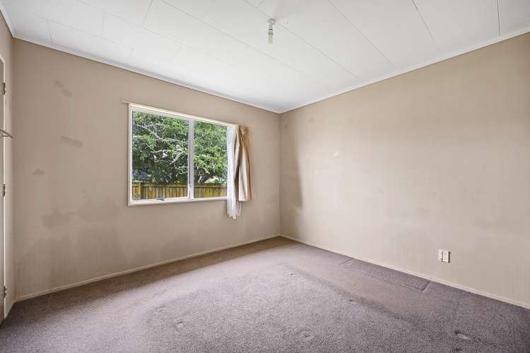 12b Byron Road Enderley_10