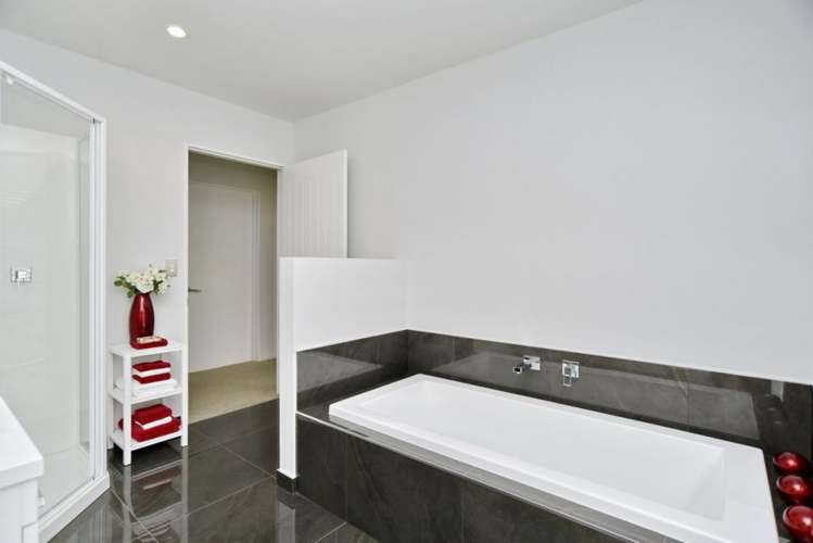 37 Ruapani Street Marshland_19