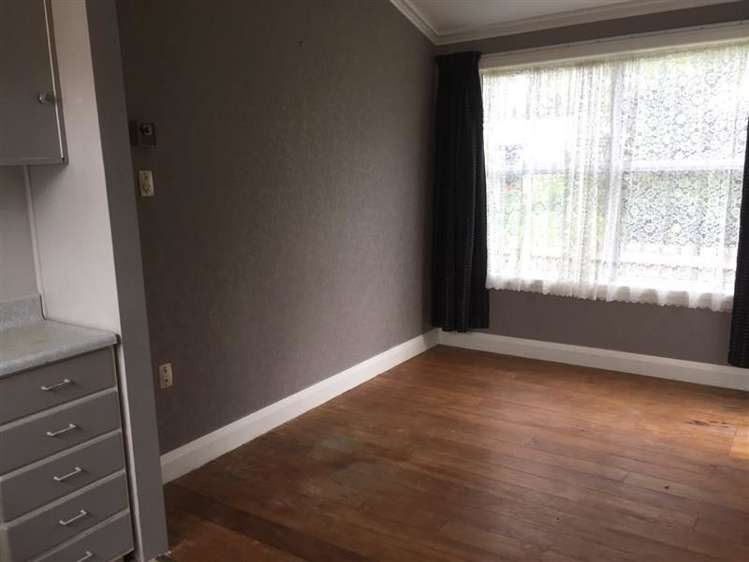 1 Cambridge Street Pahiatua_2